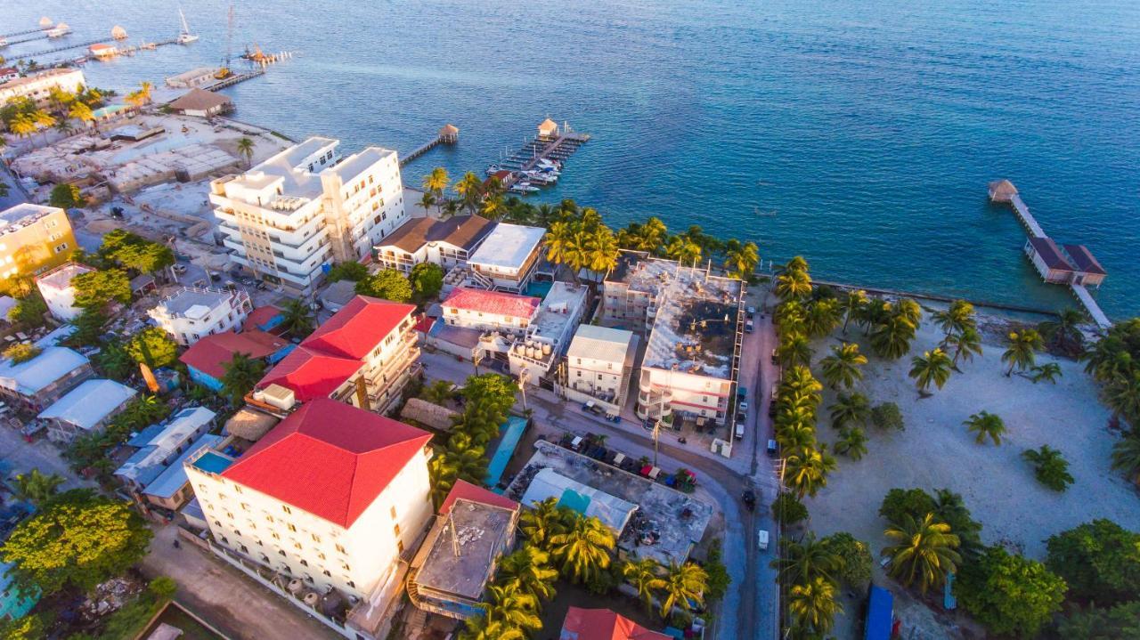 Tropical Palace Hotel San Pedro  Extérieur photo