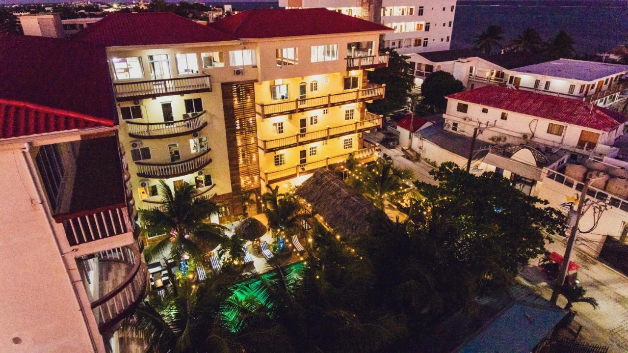 Tropical Palace Hotel San Pedro  Extérieur photo