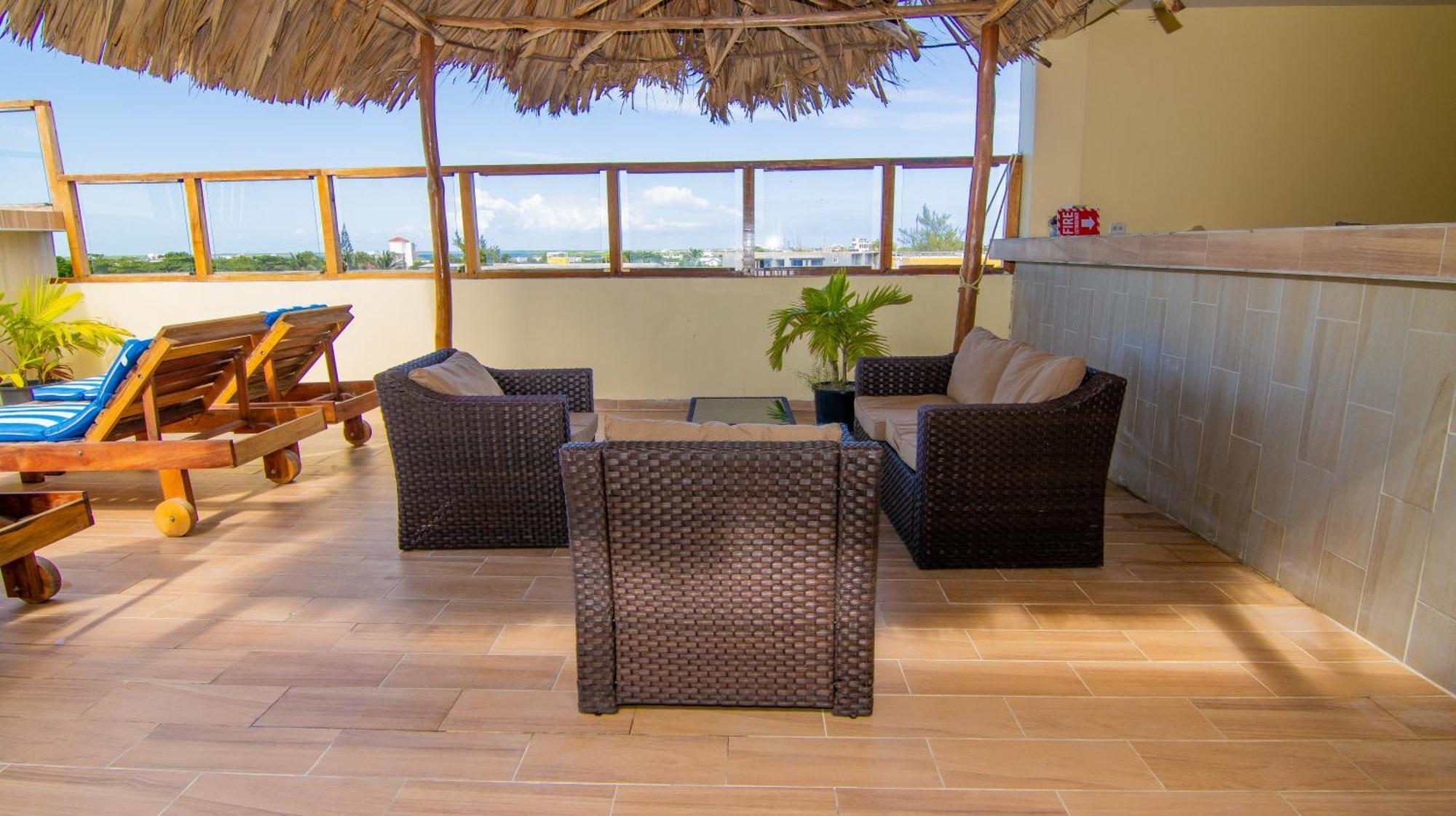 Tropical Palace Hotel San Pedro  Extérieur photo