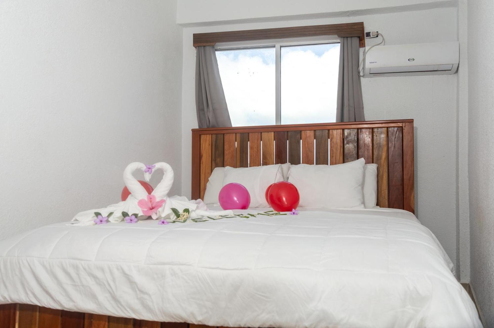 Tropical Palace Hotel San Pedro  Extérieur photo